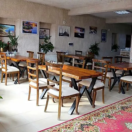 Otel Stone Age